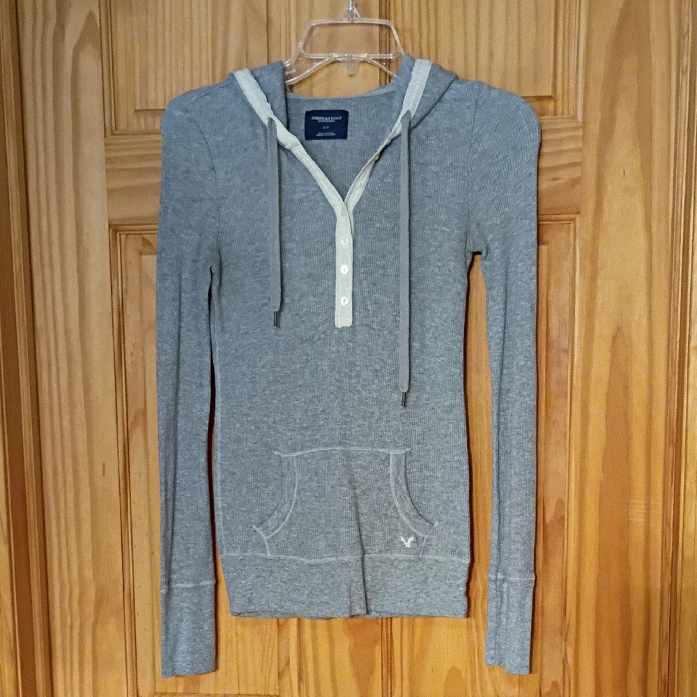 American Eagle Outfitters Gray Fitted Polo Sweatshirt